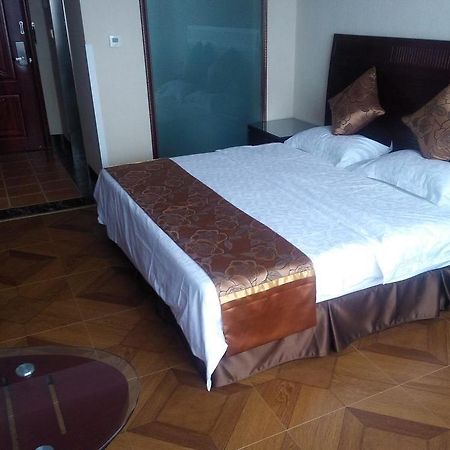 Fengyu Business Hotel Ченду Екстер'єр фото