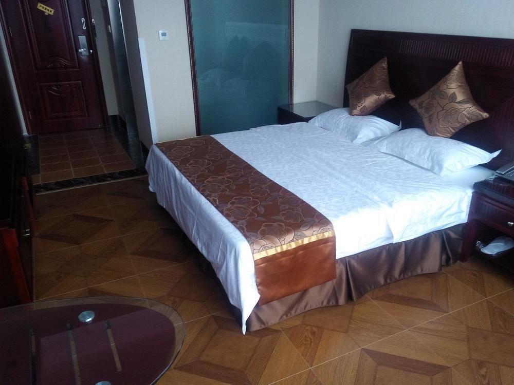Fengyu Business Hotel Ченду Екстер'єр фото